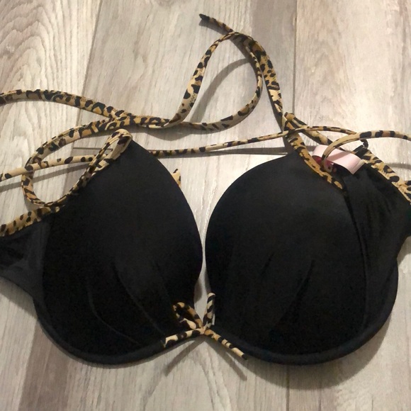 BATHING SUIT TOPS!! - Picture 5 of 8